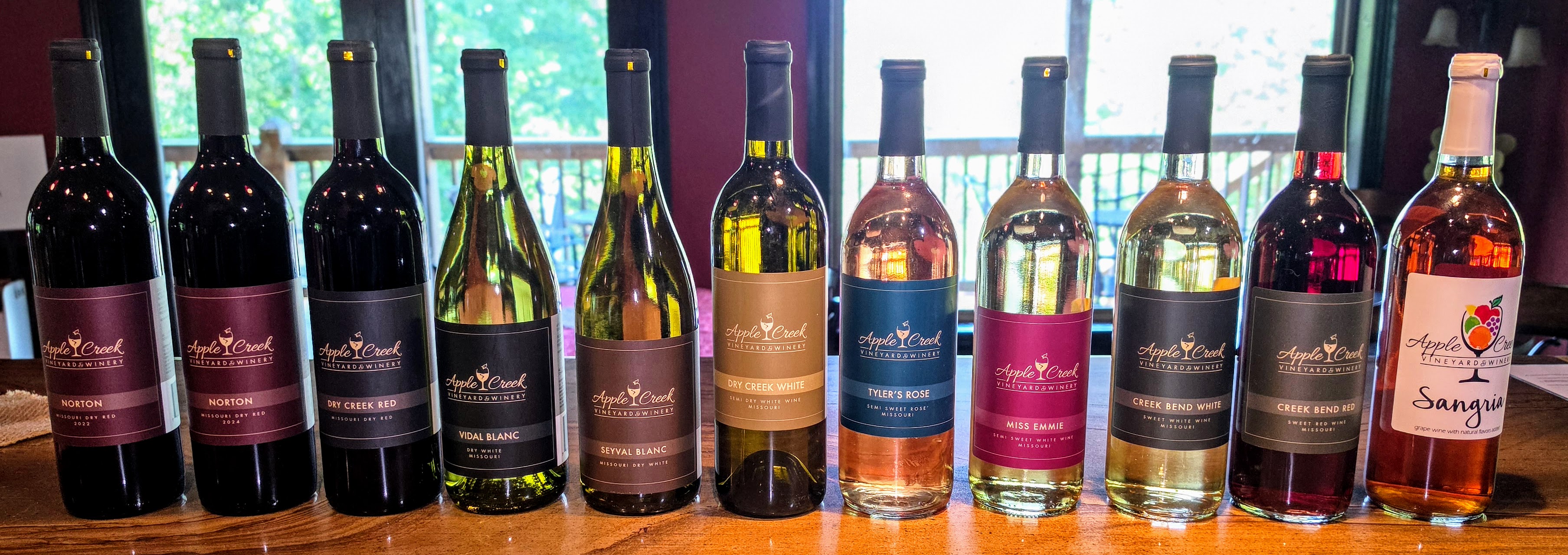 Apple Creek Vineyard & Winery handcrafted wine collection